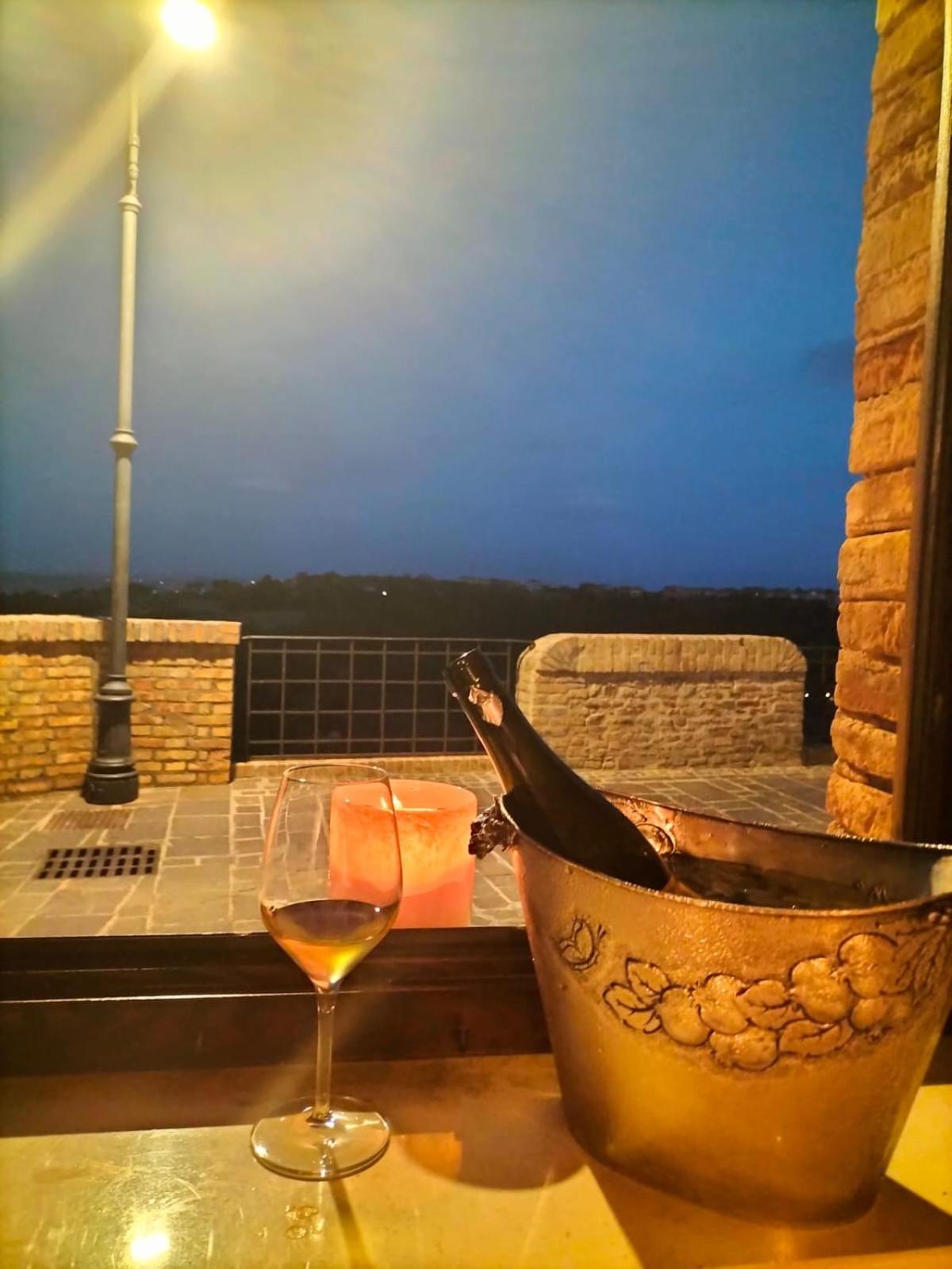 Anpemo Casa Vacanze Silvi Paese ภายนอก รูปภาพ